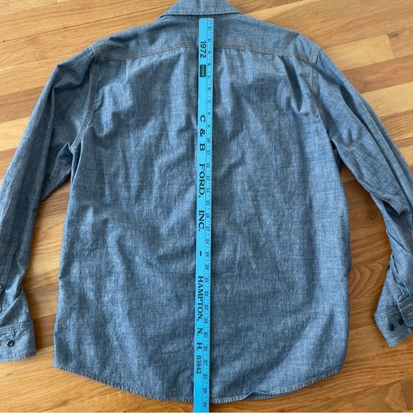 Filson Chambray Button Up Shirt - Picture 6 of 7